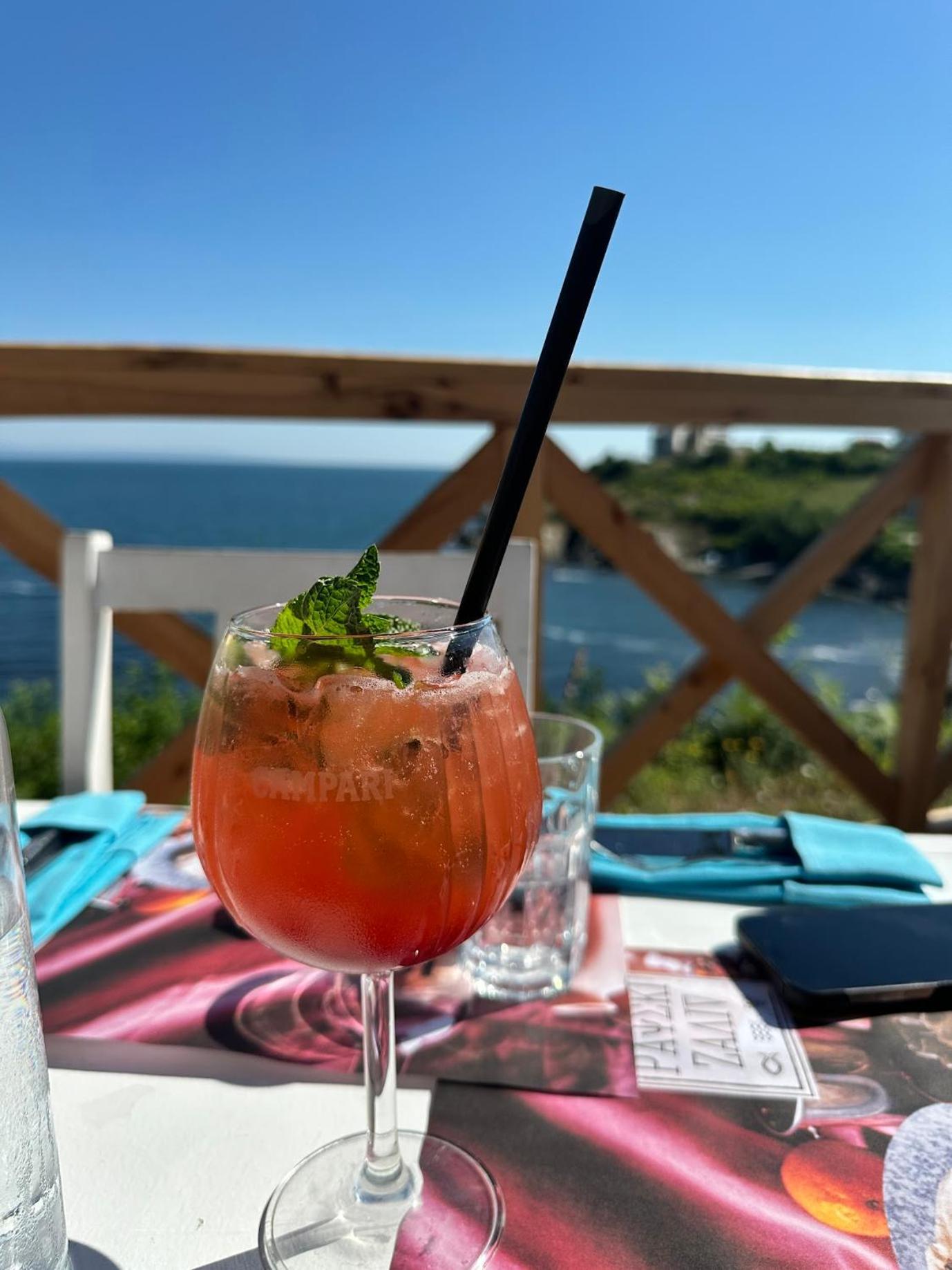 Paradise Bay Hotel Sozopol Exteriör bild