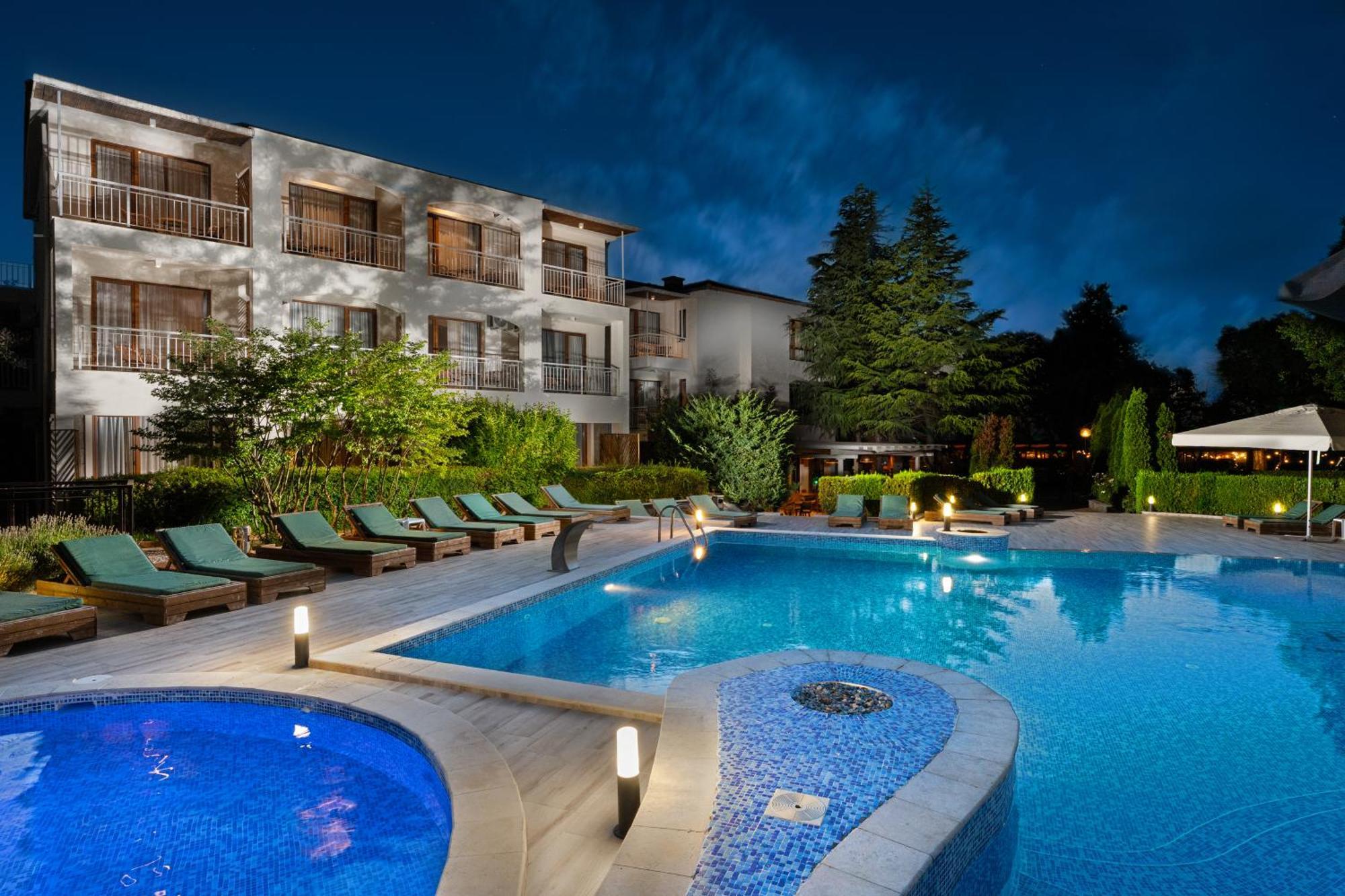 Paradise Bay Hotel Sozopol Exteriör bild
